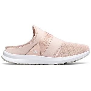 NIB Sz 9 New Balance Slip-on Sneaker